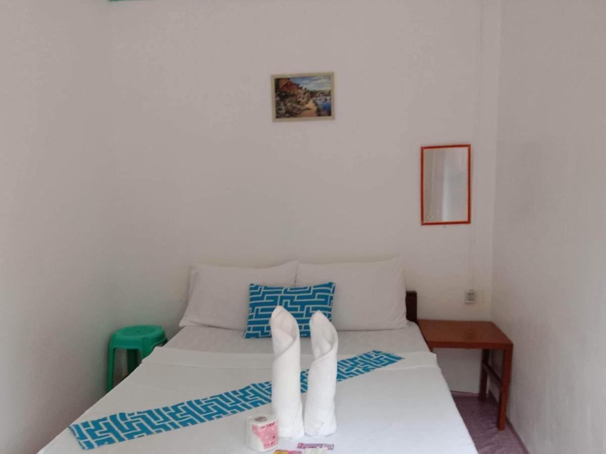 Bucana Beachfront Guesthouse เอลนิโด ภายนอก รูปภาพ